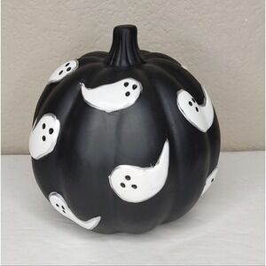 Novogratz Ghost Matte Black Pumpkin Shaped Halloween Tabletop Decor‎